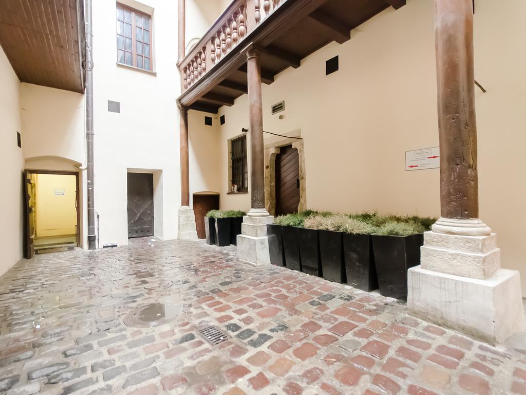 Place 4 You Apartments Krakow Exterior photo