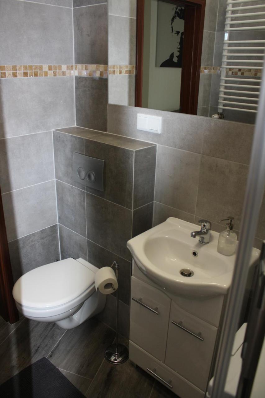 Place 4 You Apartments Krakow Exterior photo
